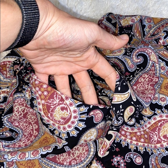 Silk blouse - Picture 2 of 3